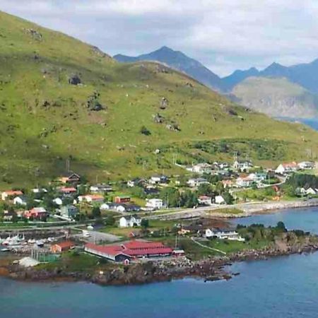 Leilighet Med Balkong Og Havutsikt Pa Napp. エクステリア 写真